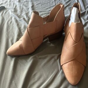 Sonoma Women's Brown Ankle Booties